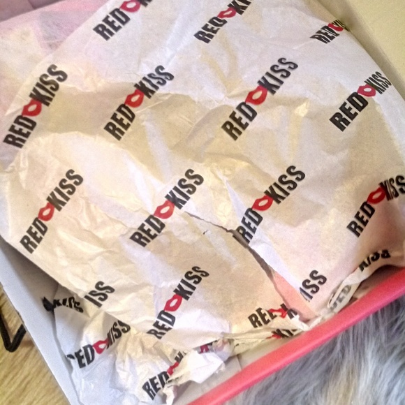 Platform Shoe - Picture 3 of 6